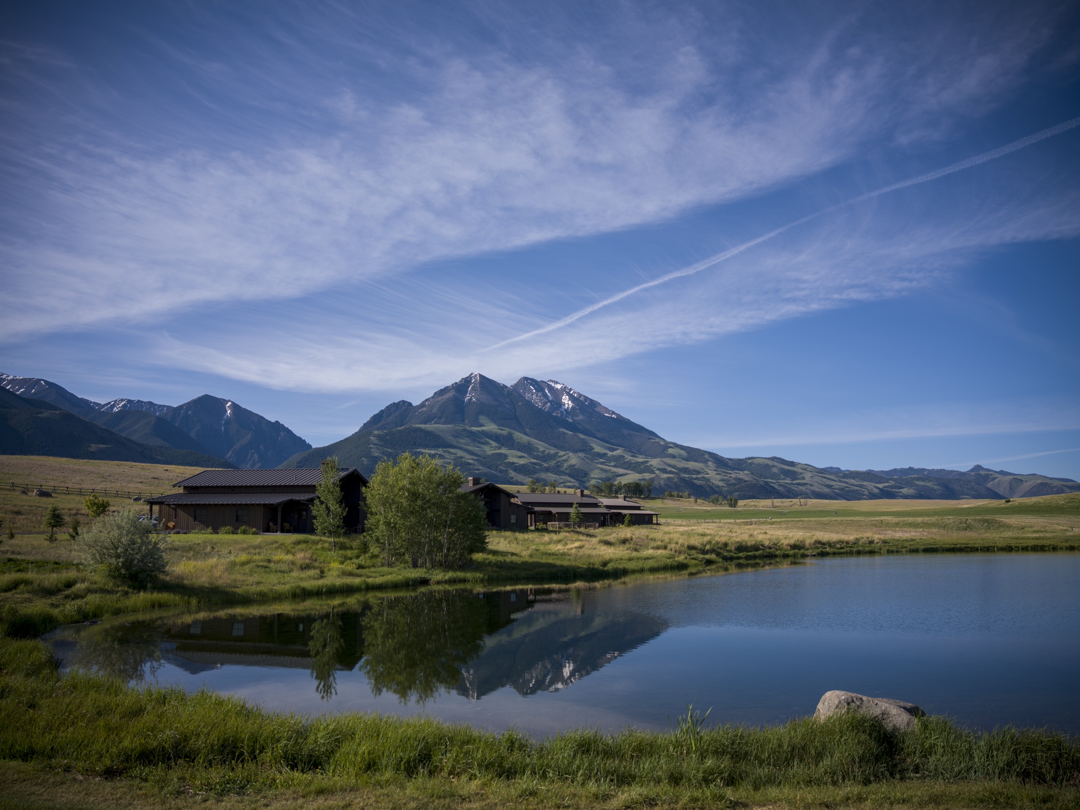 Sage Lodge on the pond