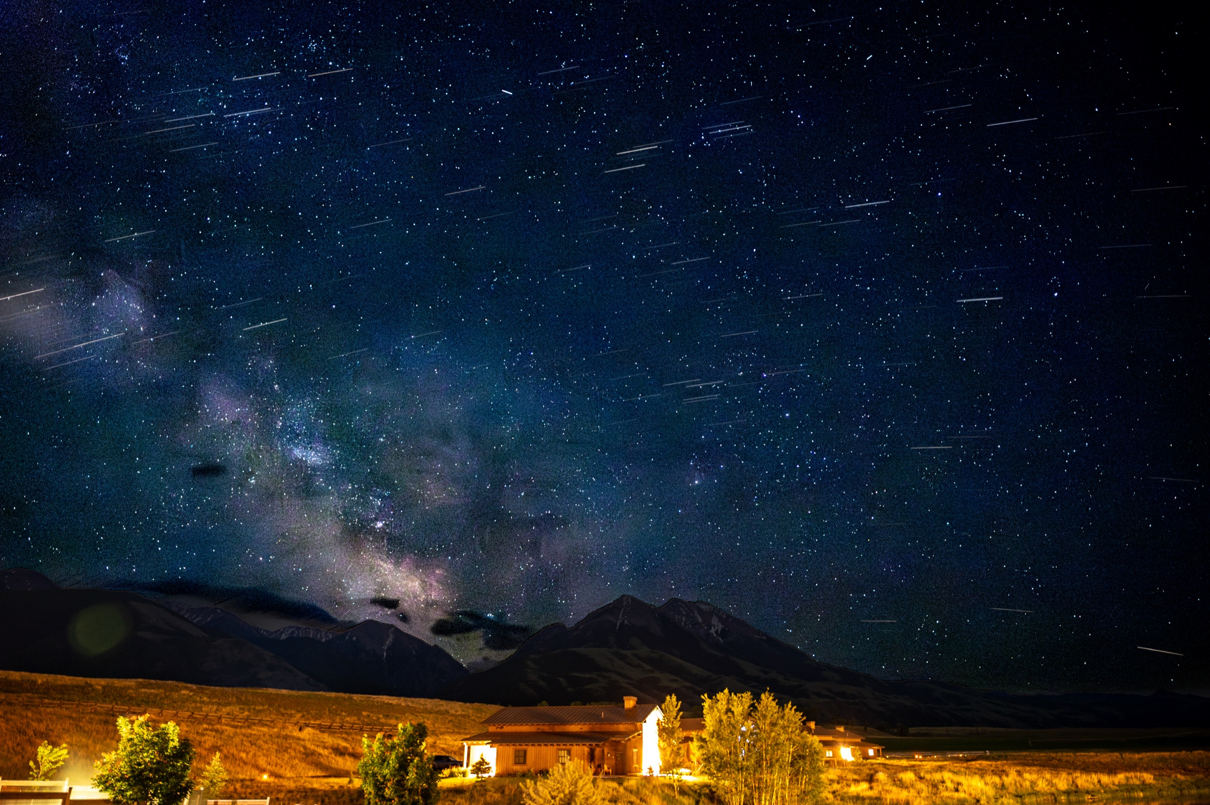 Milky Way star trails over the lodge